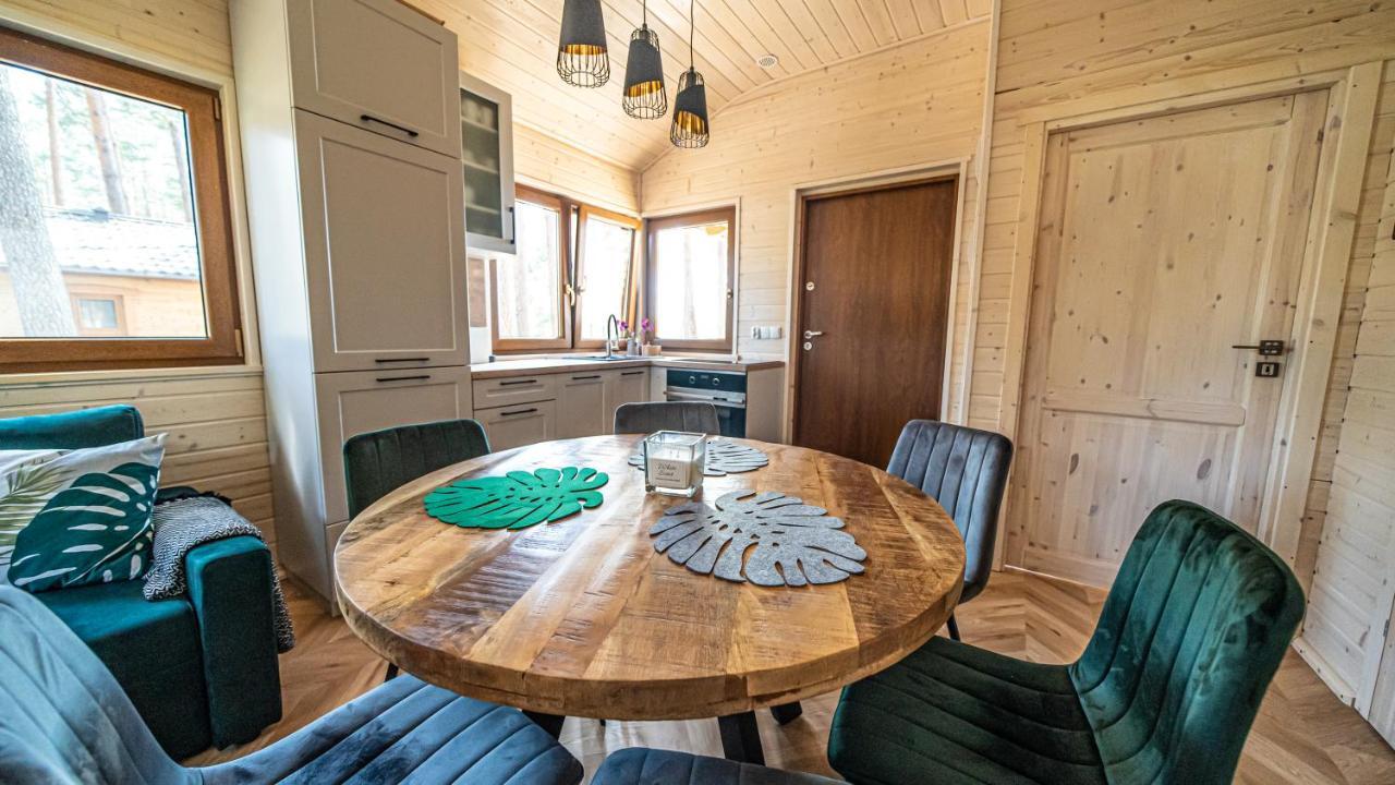 Sloneczny Domek Borsk Nr 2 I 15 - Nad Samym Jeziorem W Pierwszej Linii Exteriör bild